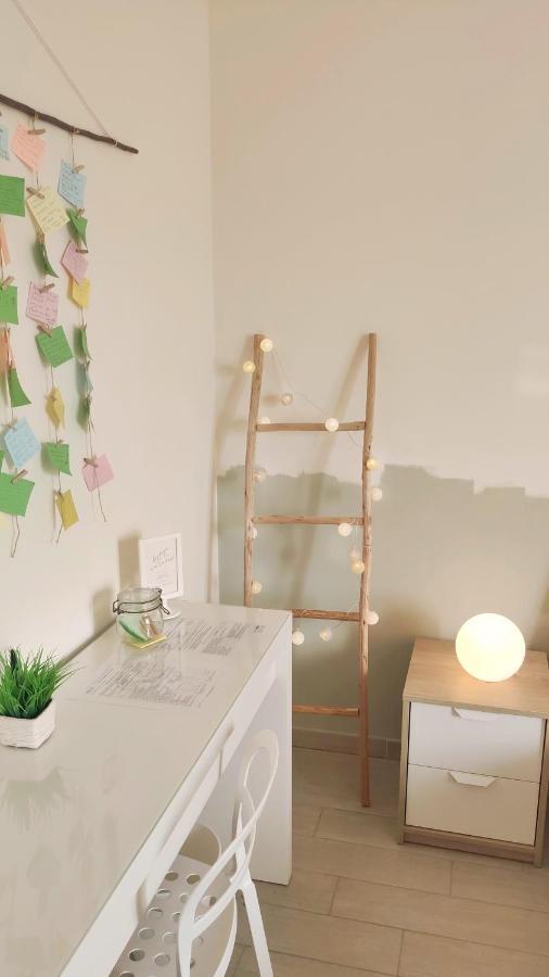 B&B Le Albarelle Bagian luar foto